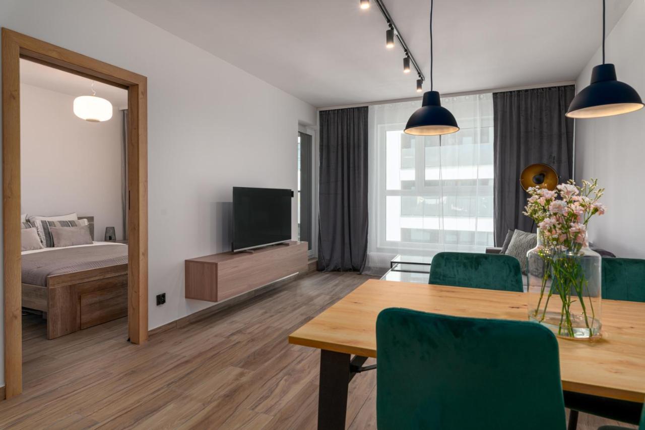Pure Rental Apartments Wroclaw Exterior photo